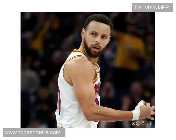 库里三分球总数突破四千大关创造历史新纪录成为联盟传奇第一人