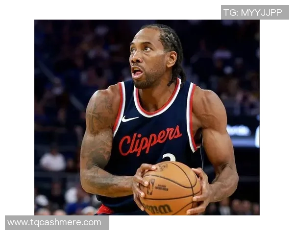 快船与爵士激战24日赛场精彩瞬间回顾与赛后分析