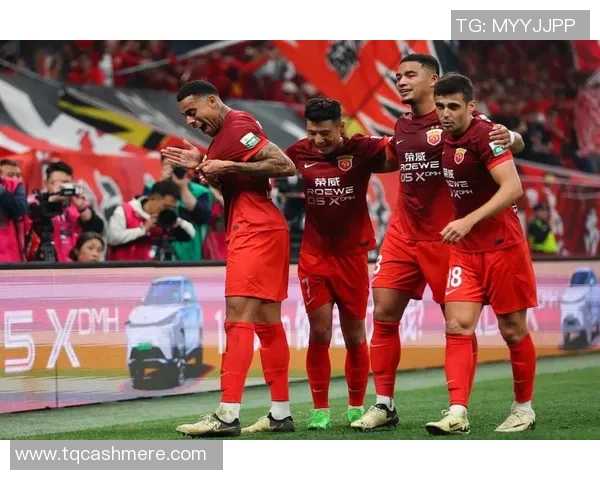 浦和红钻迎战神户胜利船期待精彩对决与球迷热情共鸣