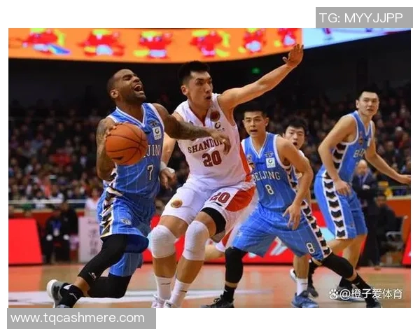 CBA激战山东高速对决浙江广厦谁能在季后赛中笑到最后