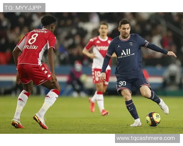 巴黎圣曼与摩纳哥精彩对决视频回顾及赛后分析