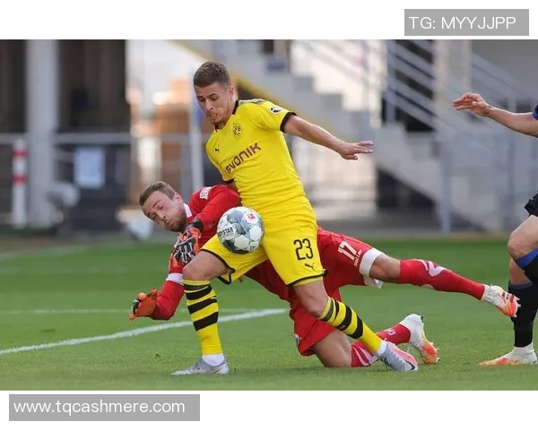 海尔蒙与多德勒支的激烈对决谁能在这场比赛中脱颖而出