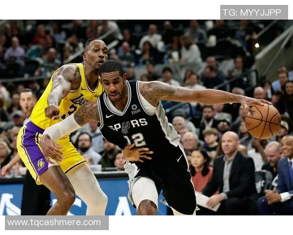 湖人对阵马刺精彩回顾2020年1月2日比赛亮点与关键时刻分析 湖人对阵马刺精彩回顾2020年1月2日比赛亮点与关键时刻分析