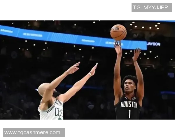 火箭队三分雨倾泻鹈鹕24记三分球的精彩对决 火箭队三分雨倾泻鹈鹕24记三分球的精彩对决