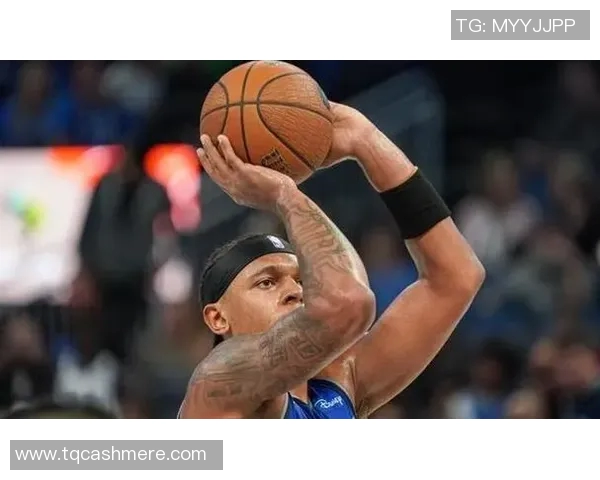特雷杨的篮球之路:从天赋少年到NBA超级明星的成长历程 特雷杨的篮球之路:从天赋少年到NBA超级明星的成长历程