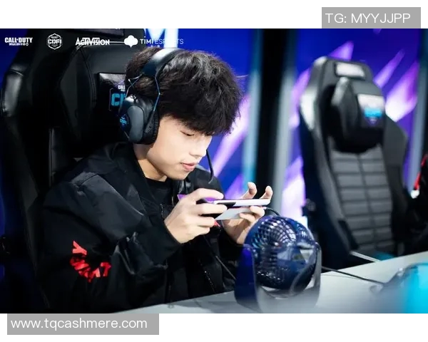 FPX在CSGO比赛中的节奏掌控与失误分析